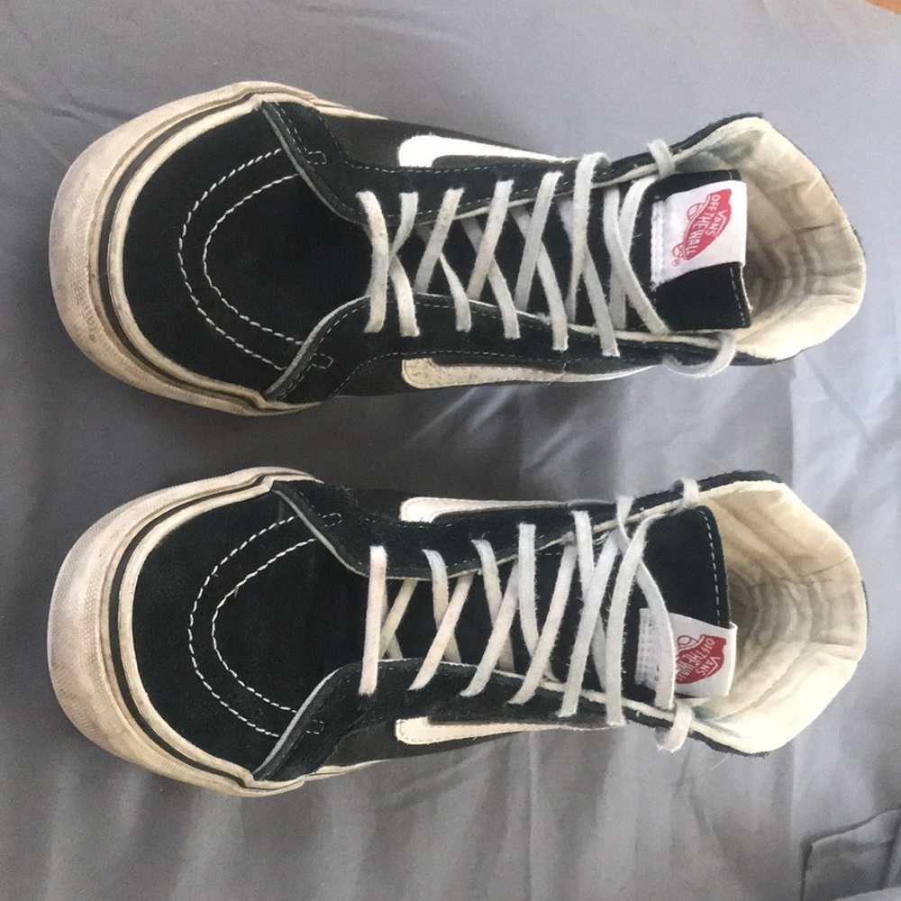 SK8-HI Slim Vans | Black & White | Vans High Tops